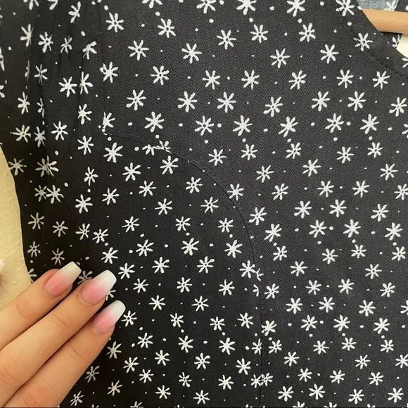 Urban Outfitters Floral Dress size xs - Picture 6 of 10